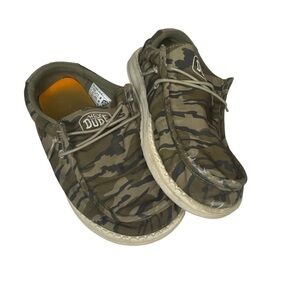 Hey Dude Youth Wally Mossy Oak Original Bottomland, Size Y5
